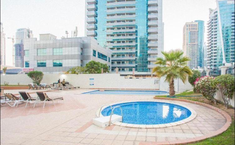 Royal Marina Inn Дубай Экстерьер фото