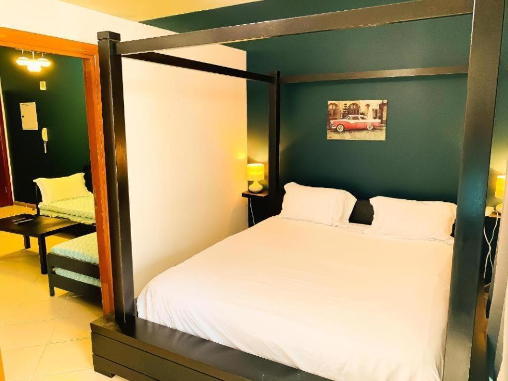 Royal Marina Inn Дубай Экстерьер фото