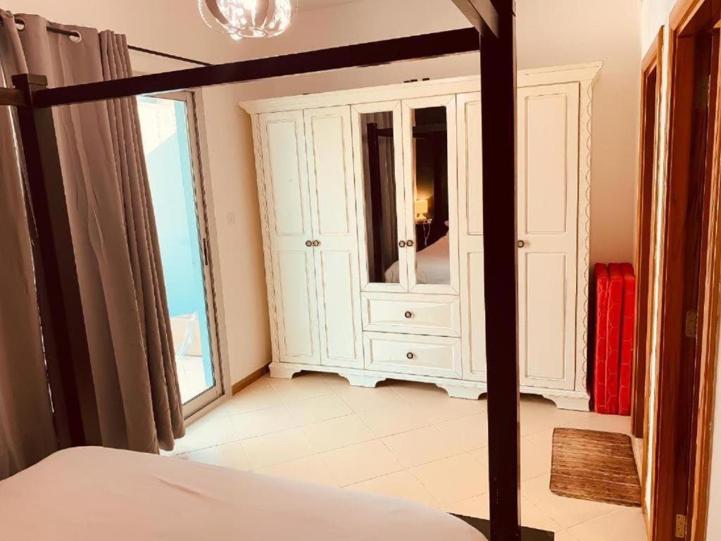 Royal Marina Inn Дубай Экстерьер фото